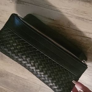 Urban Expressions Black Woven Clutch